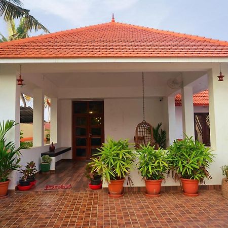 Seaside Homestay Thiruvananthapuram Ngoại thất bức ảnh